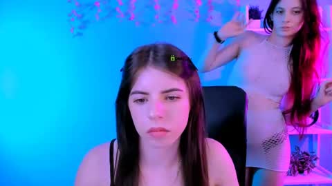 lyra_desire online show from 06/28/26, 07:20