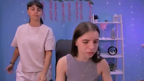 lyra_desire online show from 06/29/26, 06:41