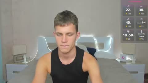 Snapshot of m0neyken_ chatting on 07/19/26, 02:26 m0neyken_ online show from 07/19/26, 02:26