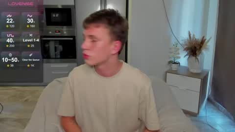 Snapshot of m0neyken_ chatting on 08/01/26, 03:39 m0neyken_ online show from 08/01/26, 03:39
