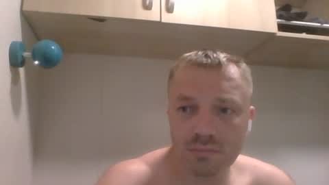 Snapshot of m15kala chatting on 12/24/24, 09:06 m15kala online show from 12/24/24, 09:06