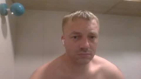 Snapshot of m15kala chatting on 12/29/24, 08:58 m15kala online show from 12/29/24, 08:58