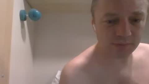 Snapshot of m15kala chatting on 09/25/25, 10:02 m15kala online show from 09/25/25, 10:02