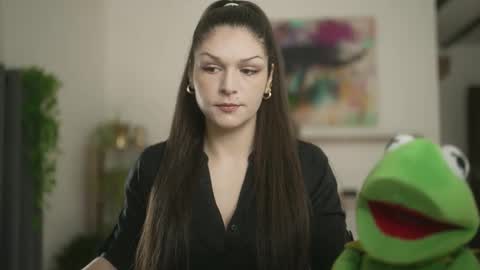 M1A  Dddy online show from 04/15/26, 09:27