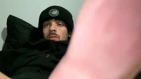 Snapshot of m1ket22 chatting on 10/04/25, 03:04 m1ket22 online show from 10/04/25, 03:04