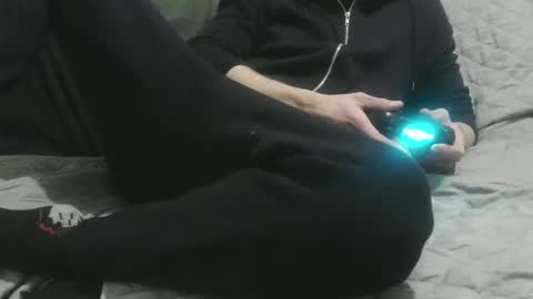 m4dh4tter24 online show from 01/06/25, 09:11