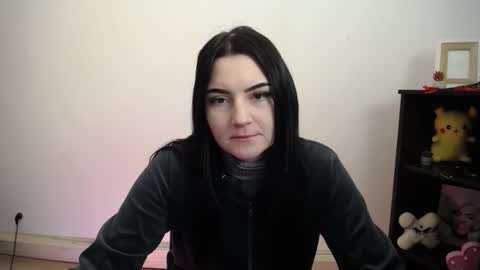 m_i_k_i_ online show from 03/03/26, 10:43