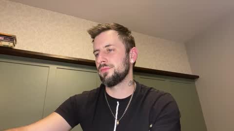 Snapshot of m_stephen chatting on 02/18/26, 04:41 m_stephen online show from 02/18/26, 04:41