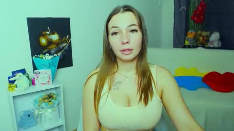 Vikki online show from 03/26/26, 04:01