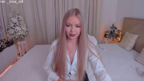 Mary online show from 01/14/26, 06:57