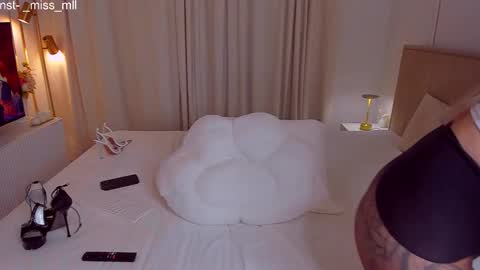 Mary online show from 02/13/26, 09:44