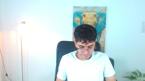 Max online show from 04/01/26, 02:25