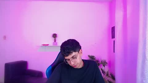 Max online show from 04/07/26, 04:07