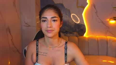 Snapshot of mabell_tx chatting on 05/17/26, 02:53 Mabell online show from 05/17/26, 02:53
