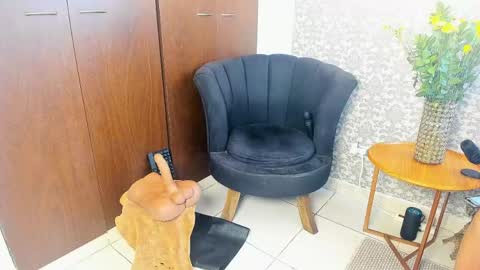 mabel online show from 04/19/26, 07:38