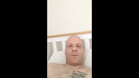 mabigballs12345 online show from 04/12/26, 08:19