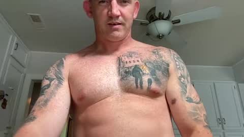 Snapshot of mac4122 chatting on 07/10/26, 08:22 mac4122 online show from 07/10/26, 08:22