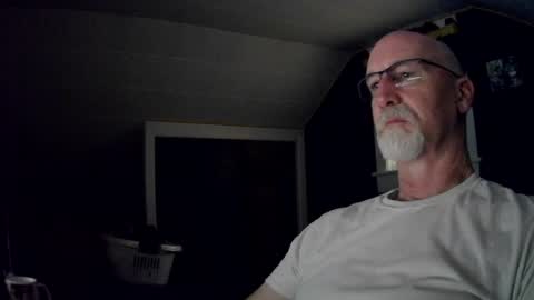 mac8181 online show from 07/25/26, 09:40