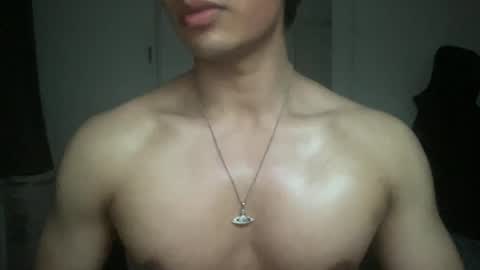 Snapshot of mac_cain chatting on 03/11/25, 10:20 Maccain online show from 03/11/25, 10:20