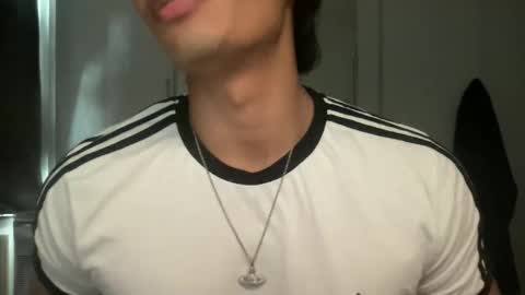 Snapshot of mac_cain chatting on 09/09/25, 01:10 Maccain online show from 09/09/25, 01:10