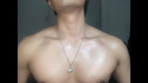 Snapshot of mac_cain chatting on 12/04/25, 10:07 Maccain online show from 12/04/25, 10:07