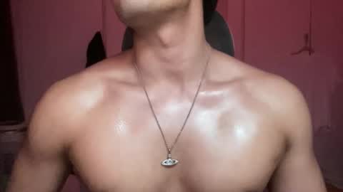 Snapshot of mac_cain chatting on 02/16/26, 10:39 Maccain online show from 02/16/26, 10:39