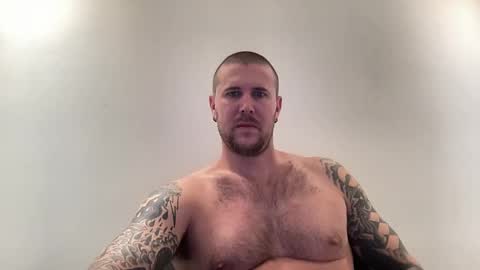 Snapshot of mac_drew chatting on 10/26/25, 03:07 mac_drew online show from 10/26/25, 03:07