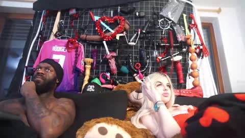 Mac Troy online show from 02/11/26, 11:10