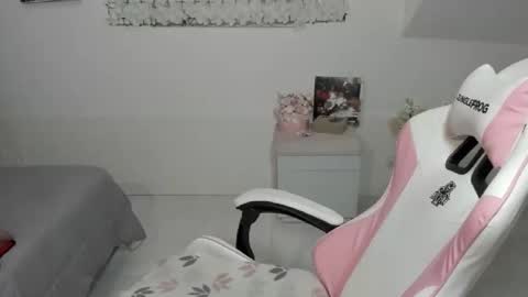 Mac Delice online show from 02/22/25, 02:50