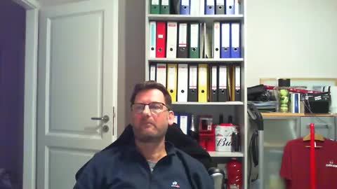 macfly67 online show from 01/26/25, 10:35