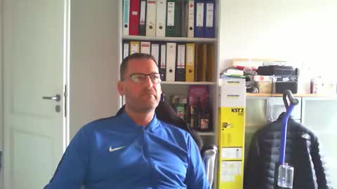 macfly67 online show from 09/24/25, 01:58