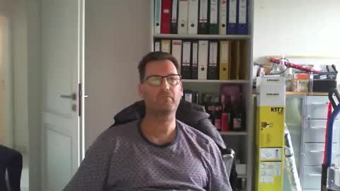 macfly67 online show from 02/14/26, 02:14