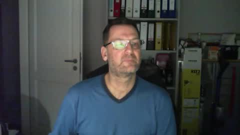 macfly67 online show from 03/18/26, 06:55