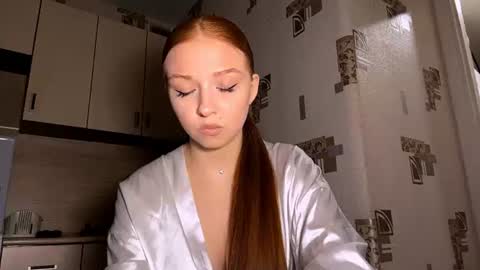 Snapshot of machelleunderdahl chatting on 06/22/26, 10:40 Nicole online show from 06/22/26, 10:40