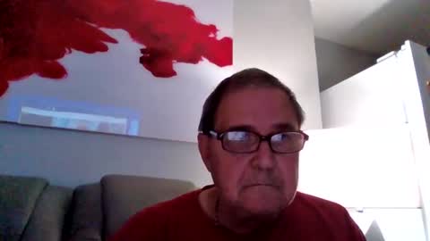 Snapshot of machet1 chatting on 12/06/24, 10:41 machet1 online show from 12/06/24, 10:41