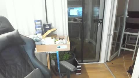 Andy online show from 02/12/26, 06:36