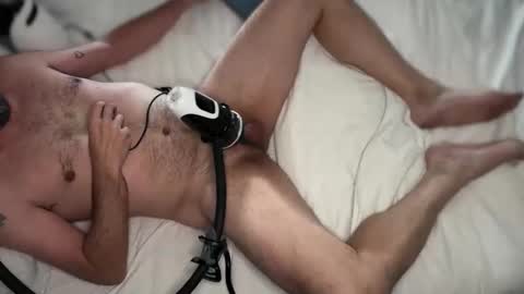 machinestroker online show from 01/03/25, 07:39