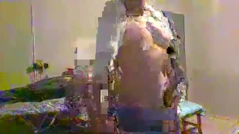 Snapshot of machoalex chatting on 05/31/26, 05:37 MACHOLIVRE online show from 05/31/26, 05:37