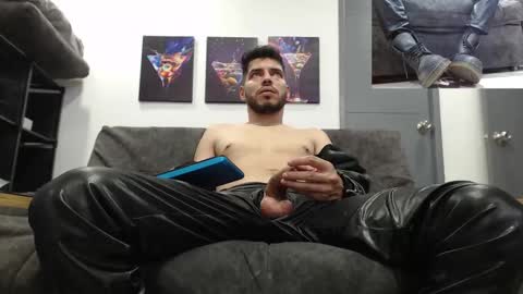 instagram mackdanielsx online show from 12/04/25, 09:56