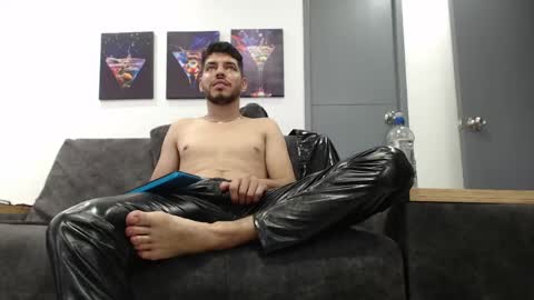 instagram mackdanielsx online show from 04/27/26, 09:46