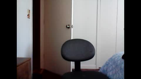 mackdocc001 online show from 12/13/24, 04:05