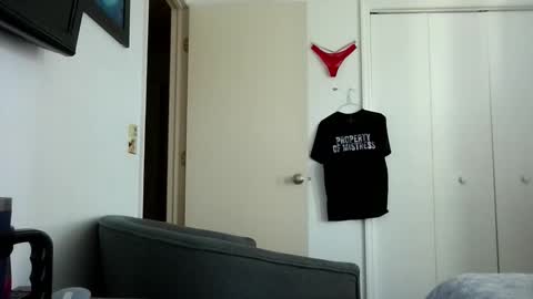 mackdocc001 online show from 01/13/26, 03:28