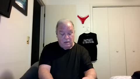 mackdocc001 online show from 01/14/26, 04:34