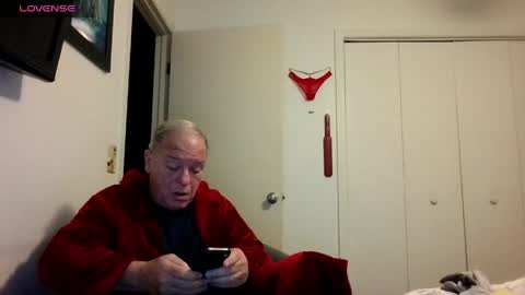 mackdocc001 online show from 04/10/26, 11:15