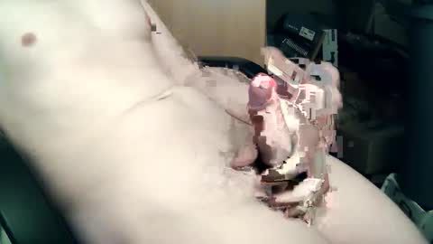 Snapshot of mackenss20 chatting on 03/17/26, 07:01 Makan online show from 03/17/26, 07:01