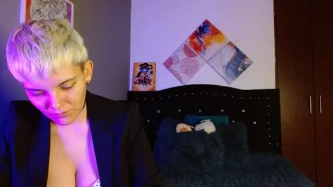 Noah Askew online show from 09/10/25, 09:37