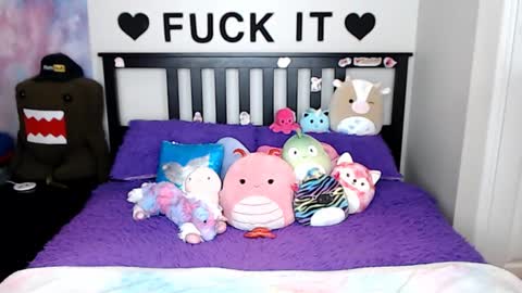 Mackenzie Wolfe online show from 02/07/26, 05:11