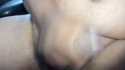 Snapshot of mackvillan chatting on 05/18/26, 02:45 MackVillan online show from 05/18/26, 02:45