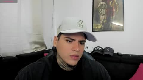 max online show from 10/23/25, 12:04