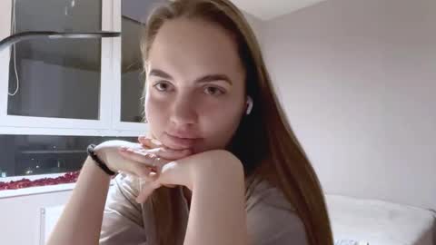 Alice online show from 12/16/25, 03:17